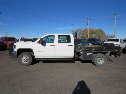 Used 2016 GMC Sierra 3500 4x4 Crew Cab w/ Sierra Convenience Package image 2