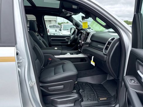 New 2026 RAM 1500 Big Horn AWD/4WD image 28