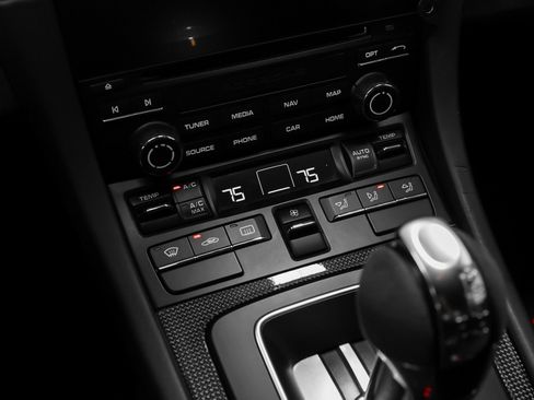 Used 2018 Porsche 911 GT2 RS w/ Weissach Package image 70