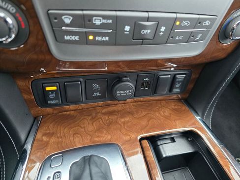 Used 2019 INFINITI QX80 Luxe w/ Proassist Package image 30