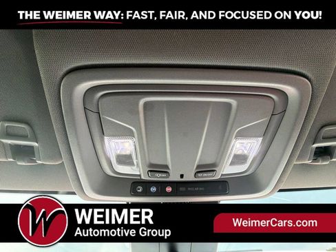 Used 2023 GMC Sierra 1500 SLE AWD/4WD image 18