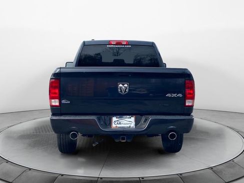 Used 2017 RAM 1500 Express image 4