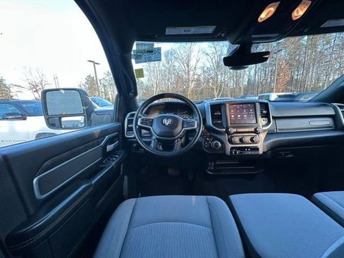 Used 2024 RAM 2500 Big Horn w/ Bed Utility Group image 16