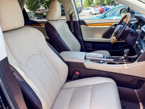 Used 2019 Lexus RX 350 FWD w/ Navigation Package image 16