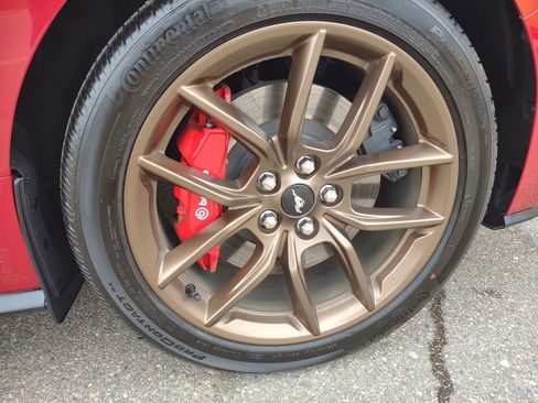 Used 2024 Ford Mustang GT Premium image 40