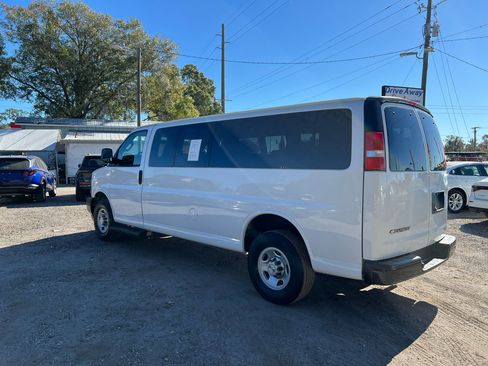 Used 2023 Chevrolet Express 3500 LS image 5