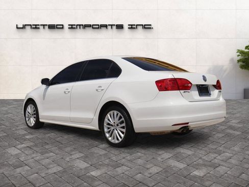 Used 2013 Volkswagen Jetta SEL FWD image 5