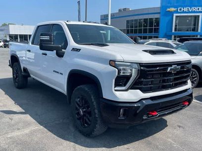 New 2026 Chevrolet Silverado 2500 LT w/ Trail Boss Package