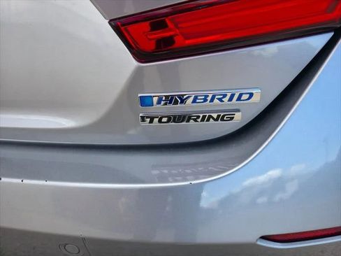 Used 2021 Honda Accord Touring image 7