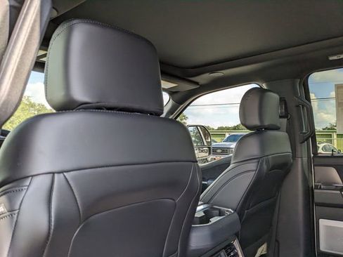 New 2026 Ford F250 Platinum image 20