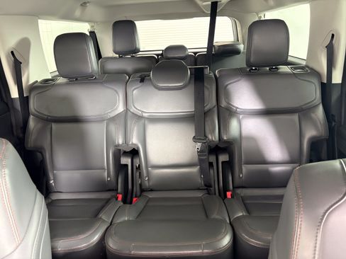Used 2025 Ford Expedition Max Active AWD/4WD image 21