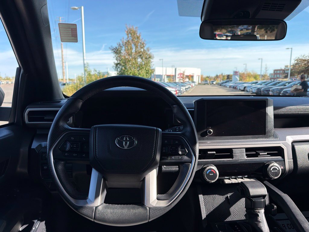Used 2026 Toyota 4Runner SR5 AWD/4WD image 22
