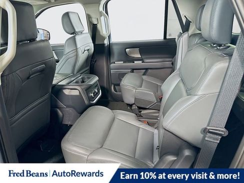 New 2026 Ford Expedition Active AWD/4WD image 16