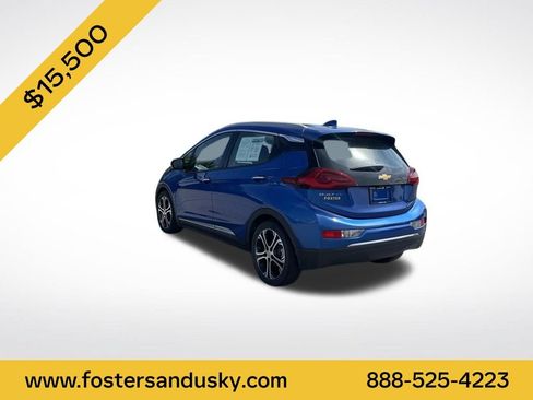 Used 2017 Chevrolet Bolt Premier w/ Driver Confidence II Package FWD image 3