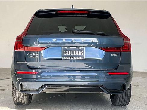 New 2026 Volvo XC60 B5 Ultra w/ Protection Package Premier image 7