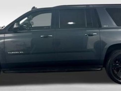 Used 2019 GMC Yukon XL SLT w/ Graphite Performance Edition RWD image 5
