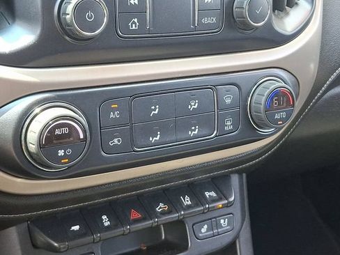 Used 2019 GMC Canyon Denali AWD/4WD image 15