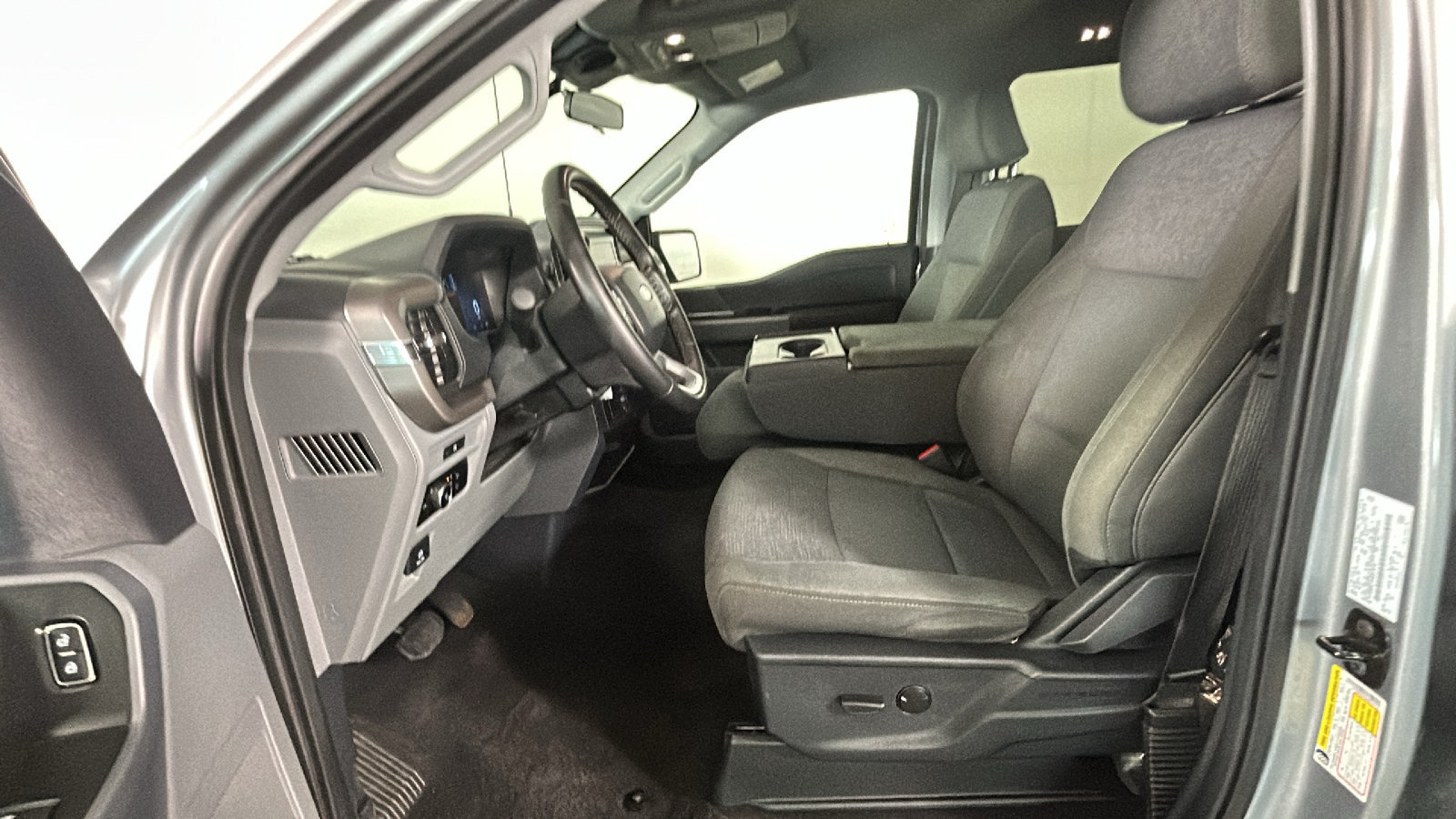 Used 2025 Ford F150 XLT w/ Equipment Group 301A Standard AWD/4WD image 13