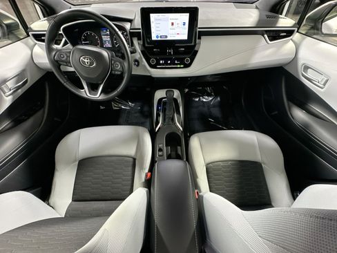 Used 2023 Toyota Corolla SE image 31