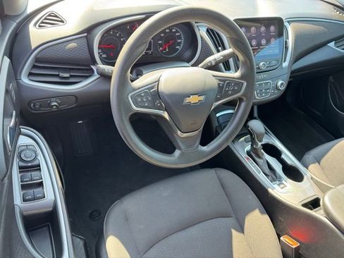 Used 2023 Chevrolet Malibu LT FWD image 19