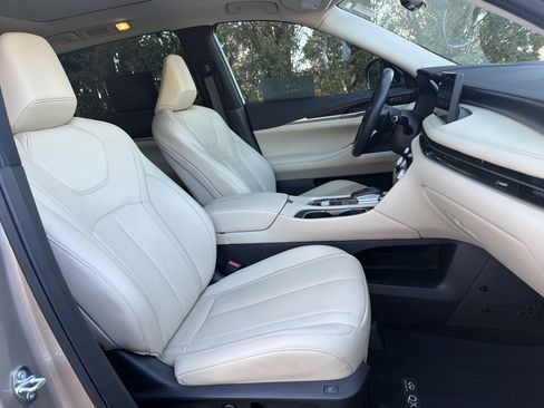 Certified 2023 INFINITI QX60 Sensory w/ Vision Package image 21