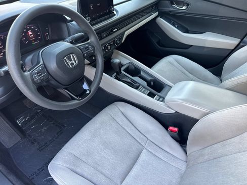 Used 2024 Honda Accord EX image 10