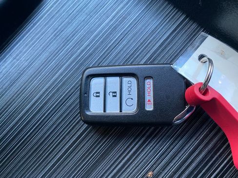 Used 2017 Honda Ridgeline RTL image 34