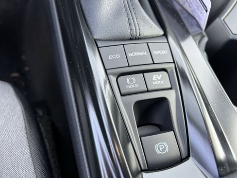 New 2026 Toyota Camry LE image 24