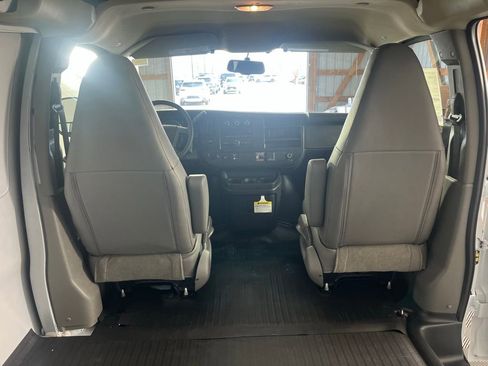 New 2026 Chevrolet Express 2500 image 16