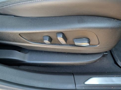 Certified 2022 Cadillac XT5 Sportv image 30