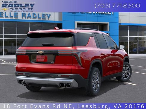 New 2026 Chevrolet Traverse LT w/ Driver Confidence Package image 4