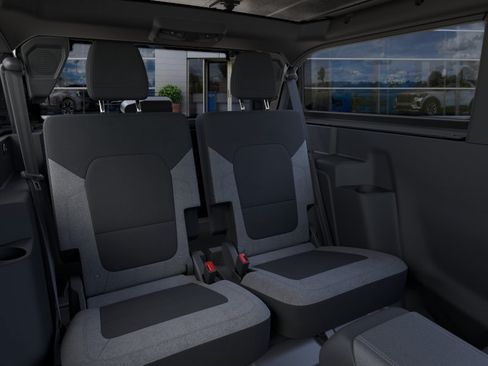 New 2026 Ford Bronco 2-Door AWD/4WD image 36