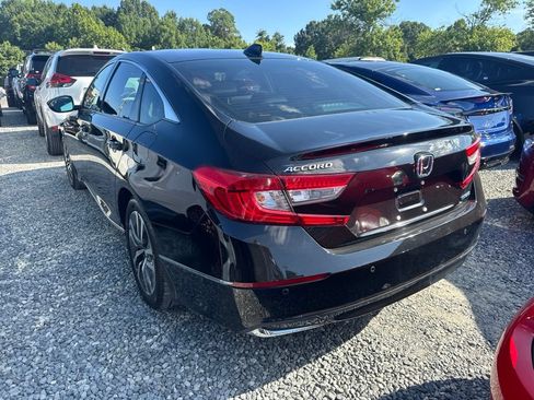 Used 2022 Honda Accord EX-L image 5