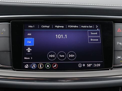 Used 2022 Buick Enclave Premium w/ Experience Buick Package image 27