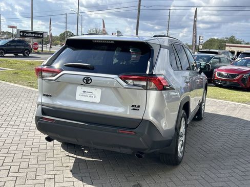 Used 2024 Toyota RAV4 XLE Premium image 6