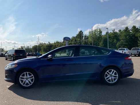 Used 2016 Ford Fusion SE FWD image 27