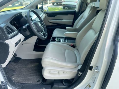 Used 2025 Honda Odyssey EX-L image 12