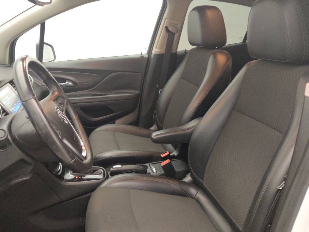 Used 2018 Buick Encore Preferred FWD image 17