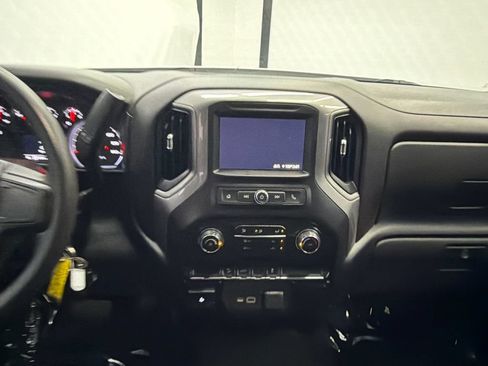 Used 2021 Chevrolet Silverado 1500 Custom Trail Boss w/ LPO, Dark Essentials Package AWD/4WD image 27