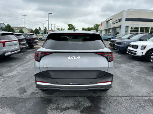 New 2026 Kia Sportage EX AWD/4WD image 6