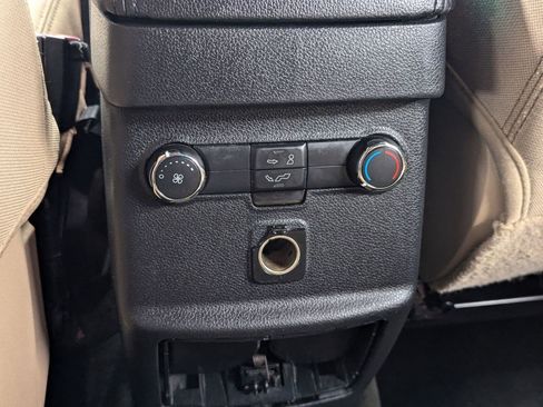 Used 2017 Ford Explorer FWD image 21