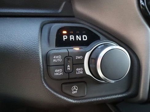 New 2026 RAM 1500 Big Horn AWD/4WD image 18