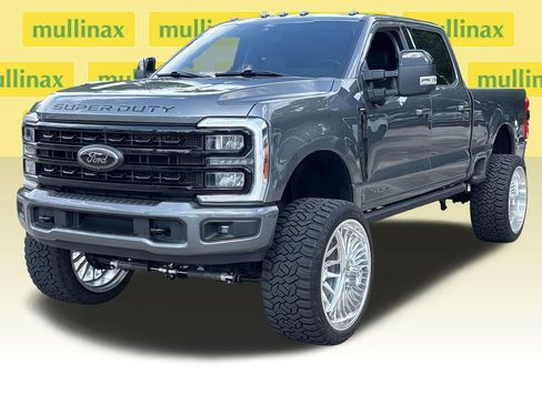 Used 2024 Ford F250 Lariat w/ Black Appearance Package AWD/4WD image 15