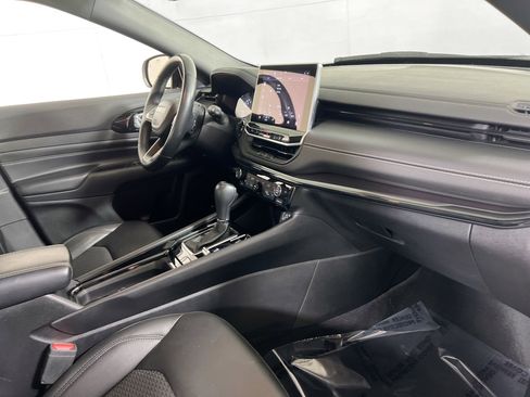 Used 2022 Jeep Compass Altitude w/ Sun and Sound Group image 29