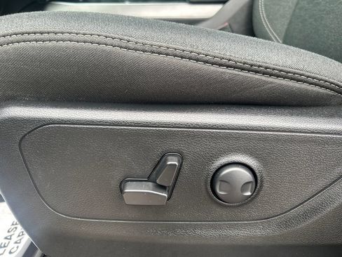 Used 2025 RAM 1500 Big Horn AWD/4WD image 20