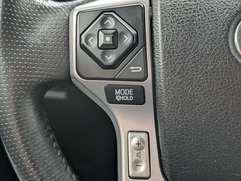 Used 2015 Toyota 4Runner SR5 RWD image 23