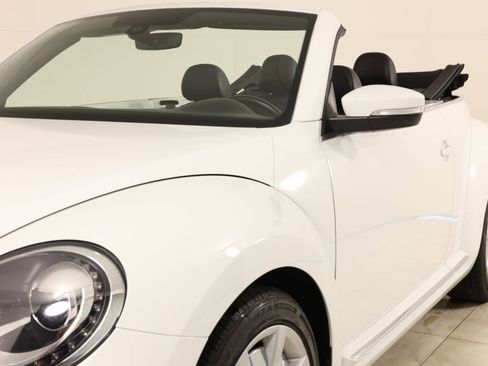 Used 2019 Volkswagen Beetle 2.0T SE FWD image 50