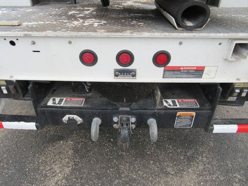 Used 2012 Ford F550 4x4 Regular Cab Super Duty w/ Payload Upgrade Pkg image 20