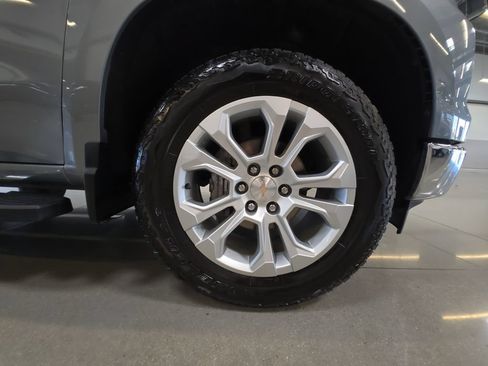 Certified 2023 Chevrolet Silverado 1500 LTZ AWD/4WD image 29