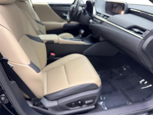 Used 2021 Lexus ES 250 w/ Premium Package image 44